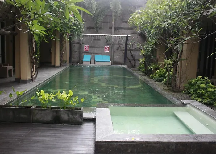 Hotel 100 Sunset Boutique 3*