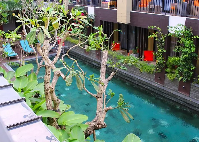 100 Sunset Boutique 3* Kuta (Bali)