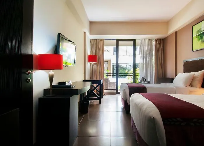Hotel 100 Sunset Boutique