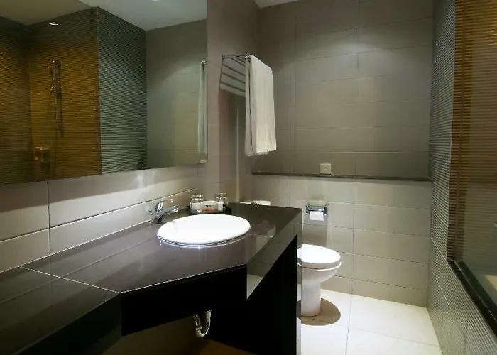 100 Sunset Boutique 3* Kuta (Bali)